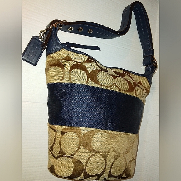 ☆Brand New☆COACH Signature Large Rugby Stripe 2 Way Duffle Crossbody - Picture 11 of 16